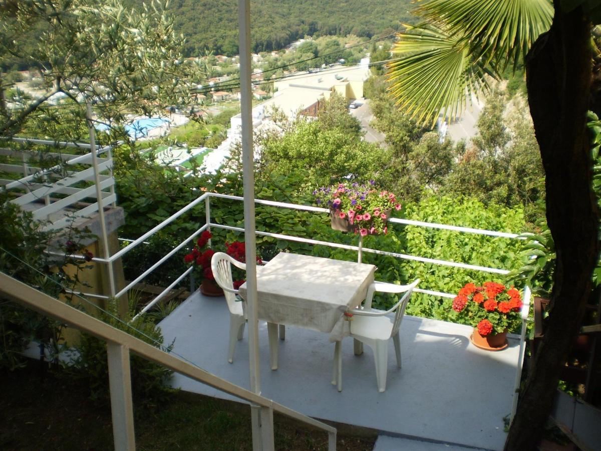 Apartments With A Parking Space Rabac, Labin - 6414 Exteriör bild